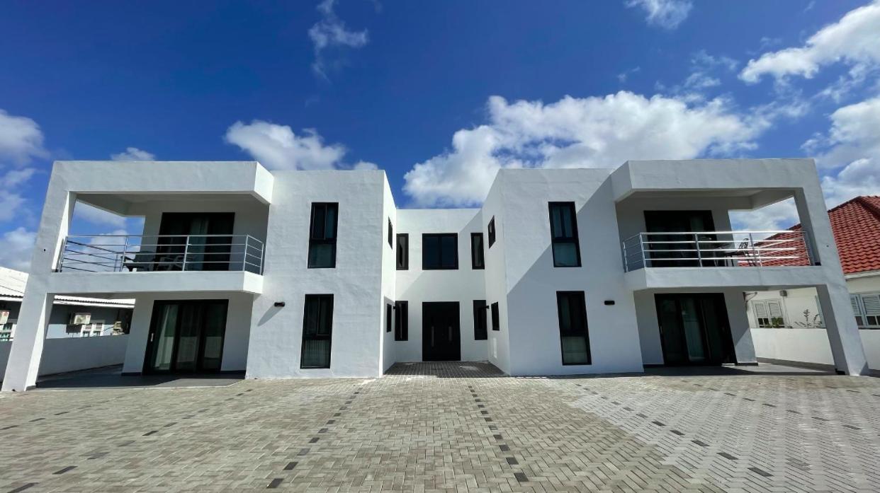 Whitehouse Boulevard, Close To Mambo Beach And City Centre Daire Willemstad Dış mekan fotoğraf